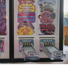 Load image into Gallery viewer, Slide Mech Price STICKERS VENDING MACHINE for Sticker Tattoo Machines